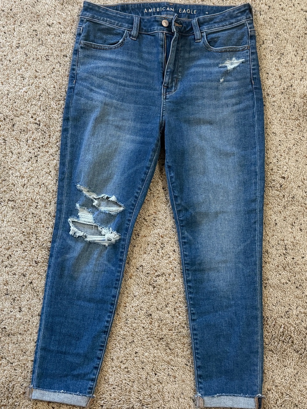 American Eagle Outfitters Distressed Dark Blue Ankle Jeans